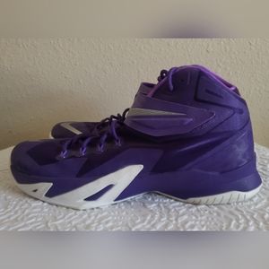 Nike Sz 15.5 Lebron Soldier 8 Purple shoes